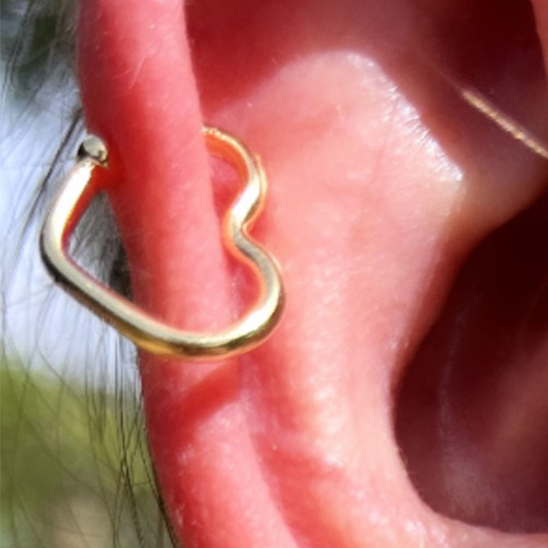 Piercing Fake Forma De Coração Banhado Em...